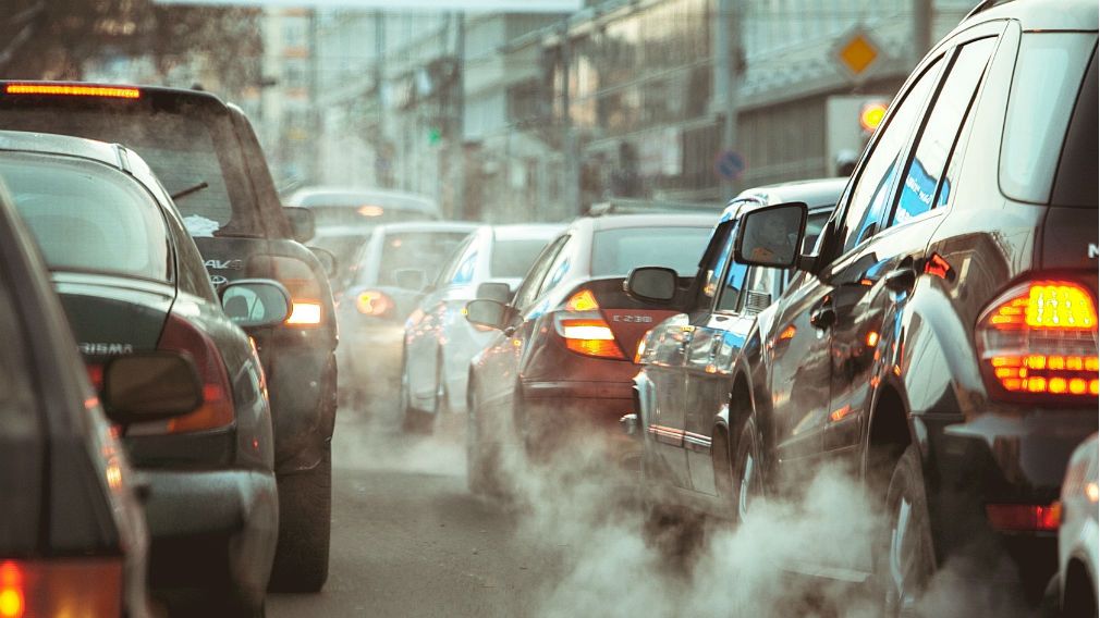 Emisiile de dioxid de carbon în prima jumătate a anului 2020 au scăzut cu 8,8%