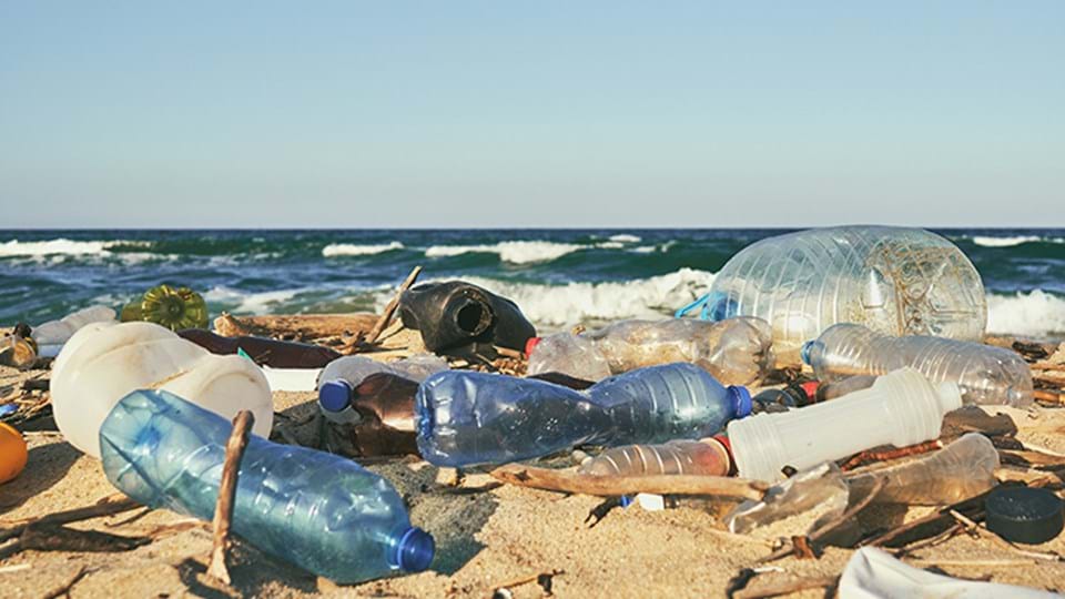 În anul 2016 SUA a atins recordul mondial pentru deșeurile de plastic